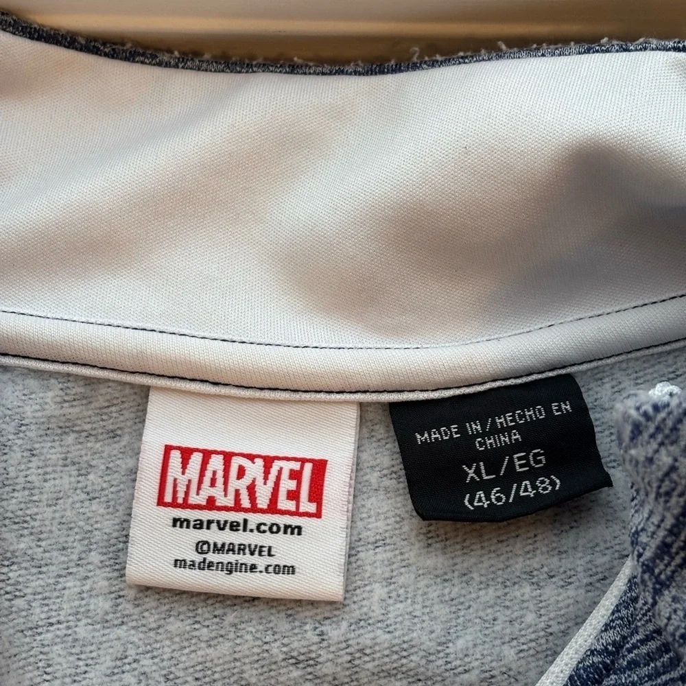 Marvel Captain America Quarter-Zip Pullover XL Blue